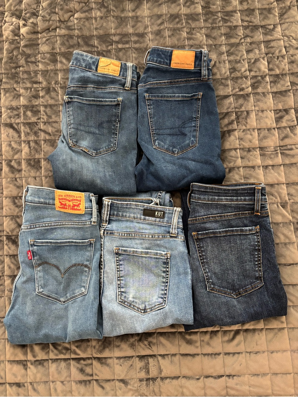 Women’s skinny jean bundle size 2/26